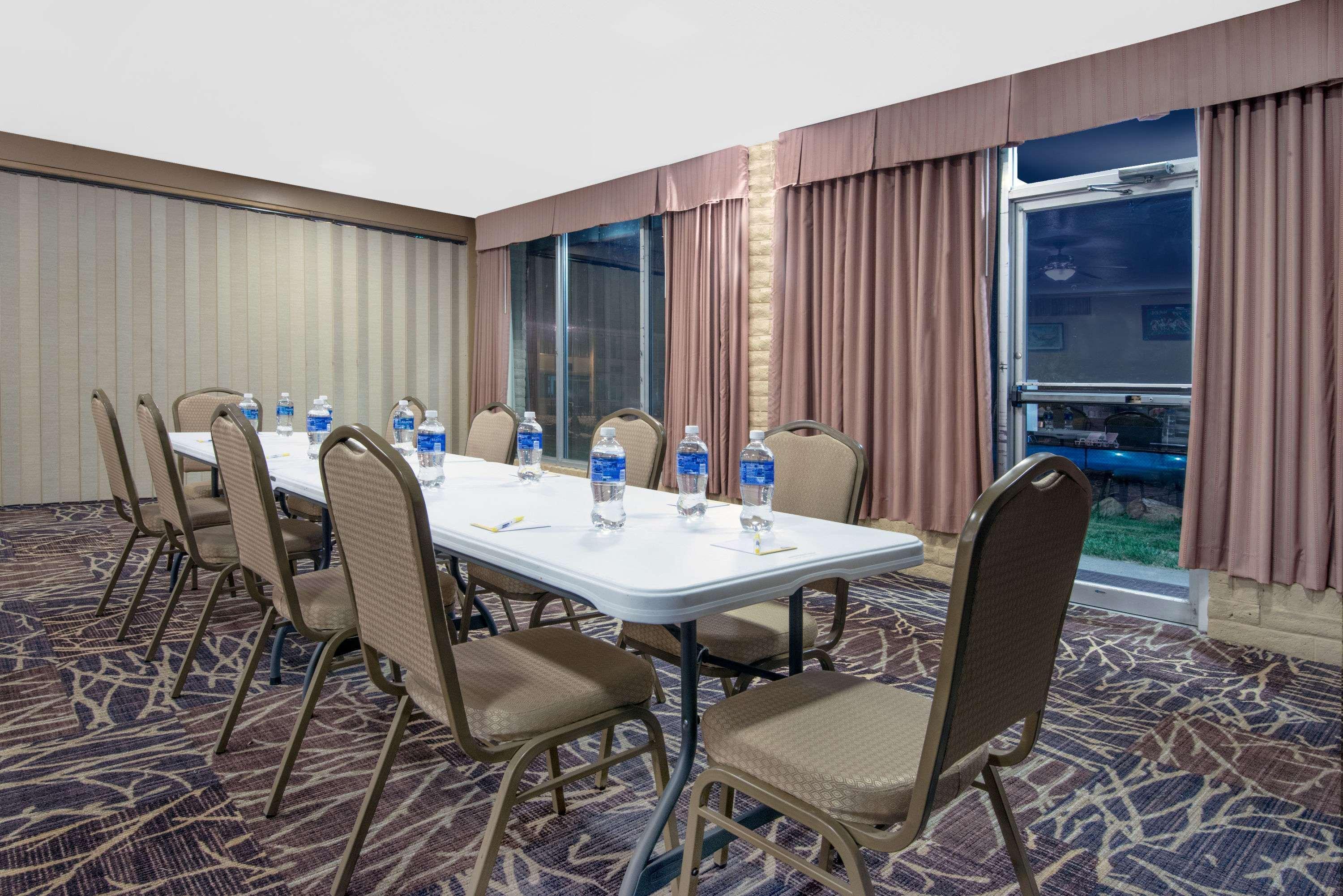 Days By Wyndham Colorado 2*